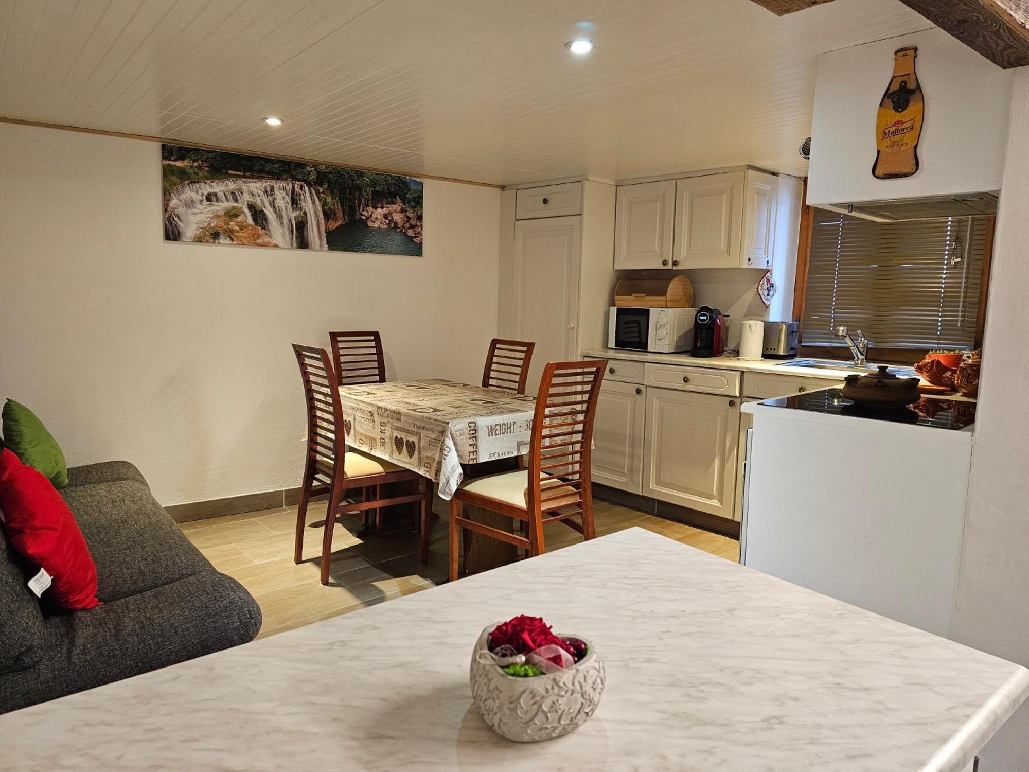 اورسيريس Joli Appartement Au Coeur Du Village المظهر الخارجي الصورة